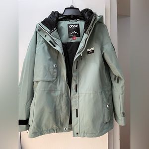 Dope Brand Ski / Snowboard Jacket. Women’s Medium